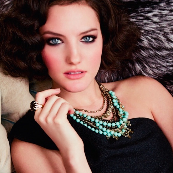 Stella & Dot | Turquoise Crystal & Black Cupchain Marches NEW StatementN… - Picture 4 of 11